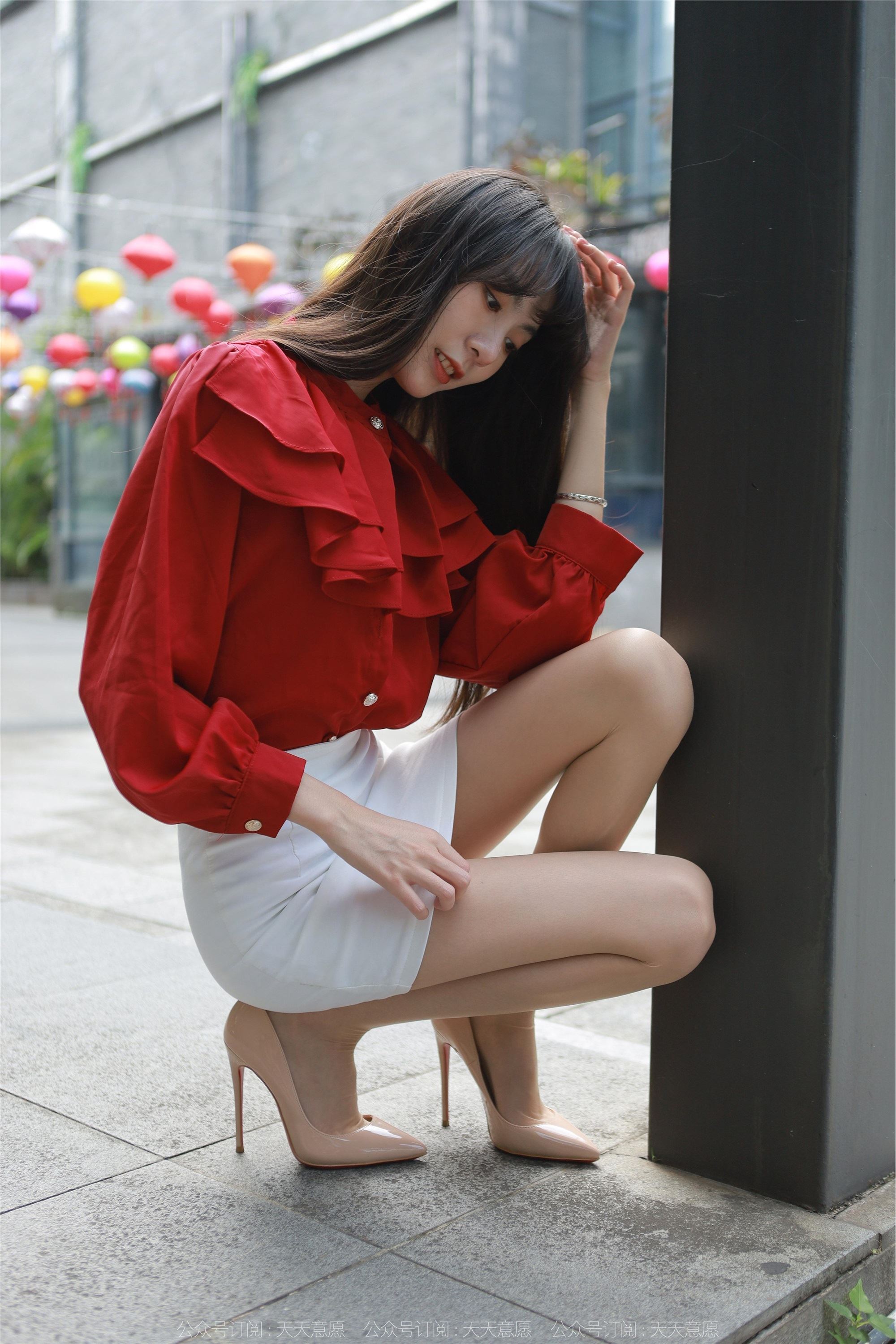 IESS异思趣向  2022.10.19 丝享家 1242 团团《阳光下的长腿》